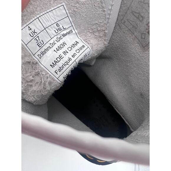 Dr Doc Martens 11822 White Leather Lace Up Boot Women’s Size US 6 Medium - Picture 2 of 6